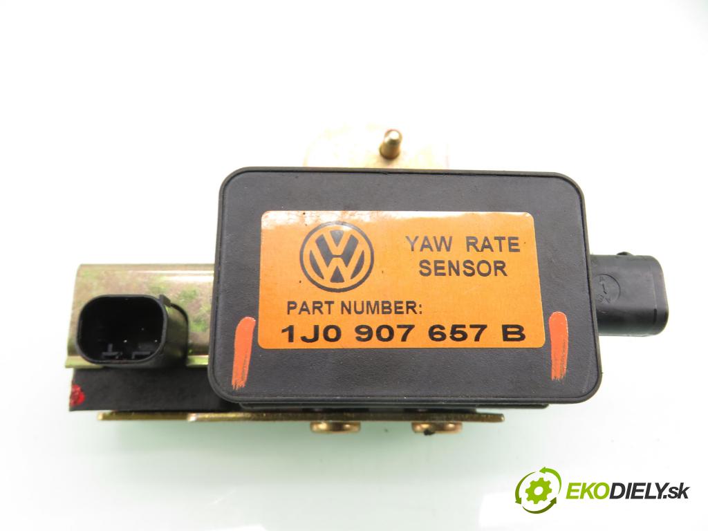 VW GOLF IV Variant (1J5) KOMBI 2002 74,00 1.9 TDI - AXR 1896,00 snímač ESP 1J0907657B ; 1J0907651A ; 1J1907637B