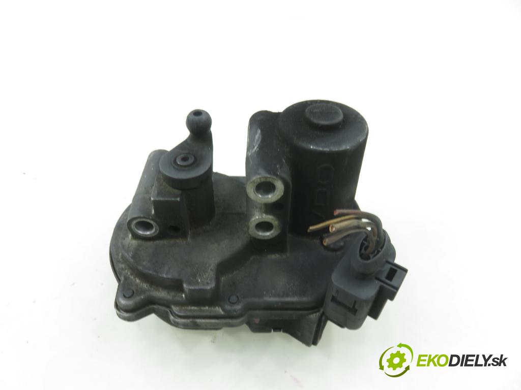 AUDI A6 Avant (4F5, C6) KOMBI 2005 132,00 2.7 TDI - BPP 2698,00 Nastavovač zvod, potrubie 059129086D ; A2C53106043 (Motorček ostatné)