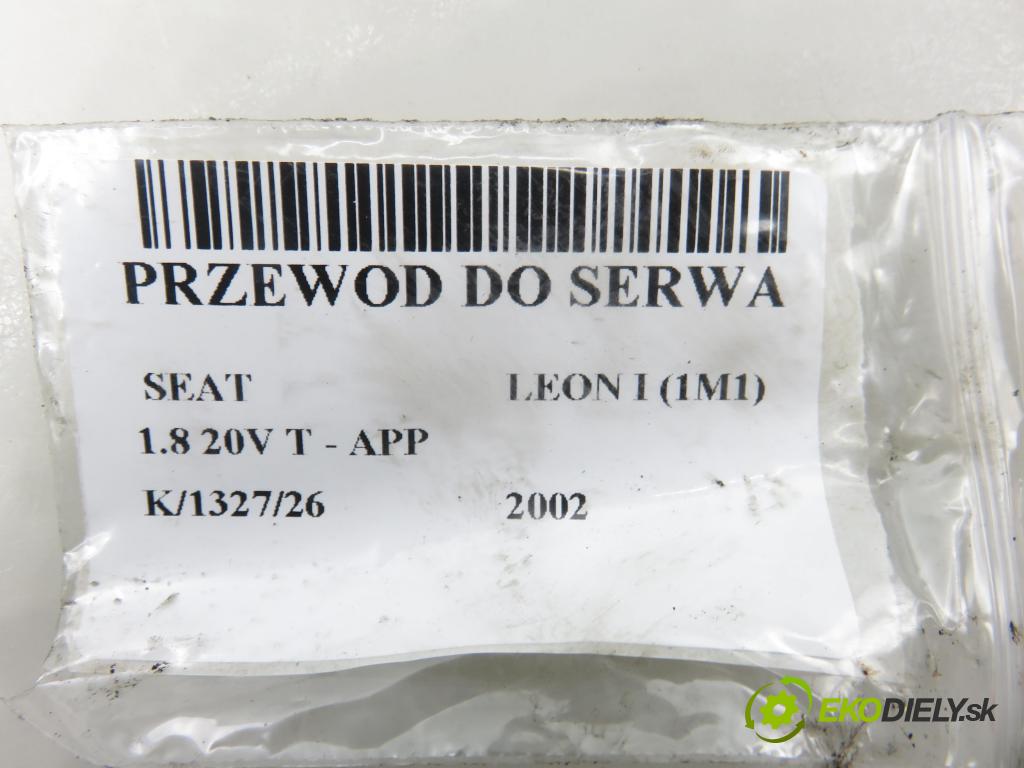 SEAT LEON (1M1) HB 2002 132,00 1.8 20V T - APP 1781,00 trubka do serva 1J0612041AN