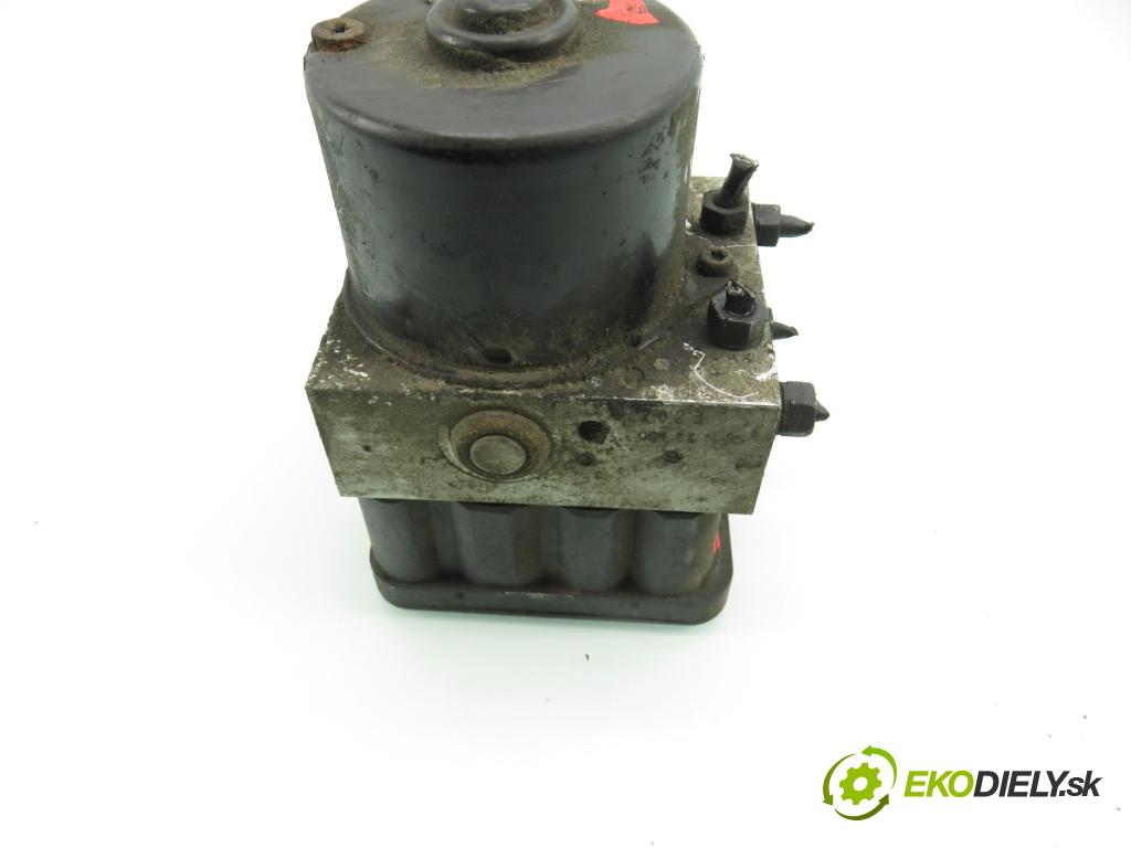 VW GOLF IV Variant (1J5) KOMBI 2002 74,00 1.9 TDI - AXR 1896,00 pumpa ABS 1C0907379E ; 10096003133 ; 1J0614517E (Pumpa ABS)