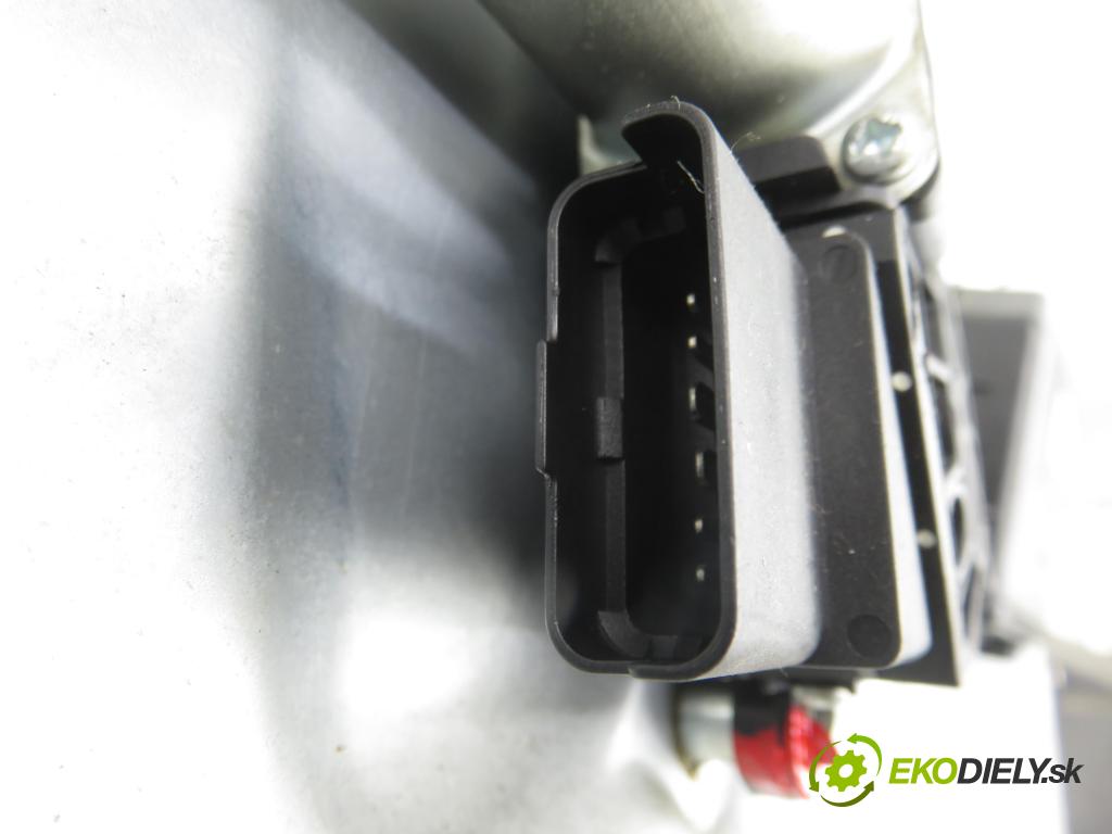 FIAT CROMA (194_) KOMBI 2010 88,00 1.9 D Multijet 120 - 939 A1.000 1910,00 mechanismus oken 51796694 ; 5000468