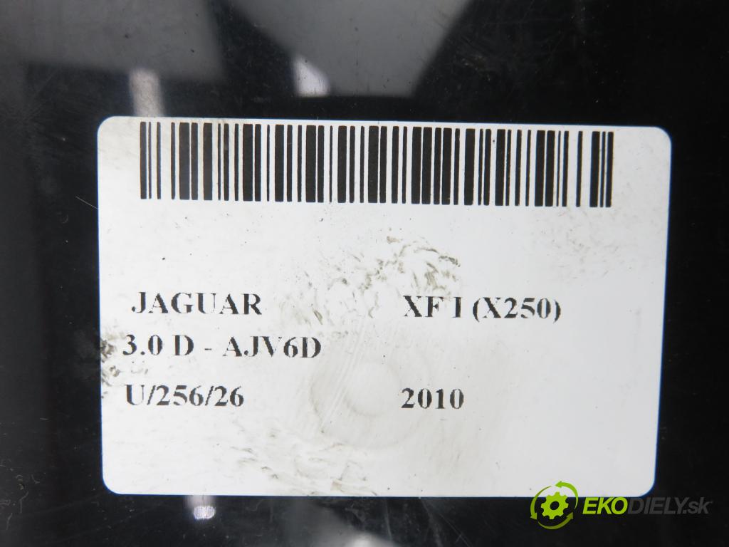 JAGUAR XF (X250) SEDAN 2010 155,00 3.0 D - AJV6D 2993,00 MODUL BLUETOOTH 7G9N10D893AG