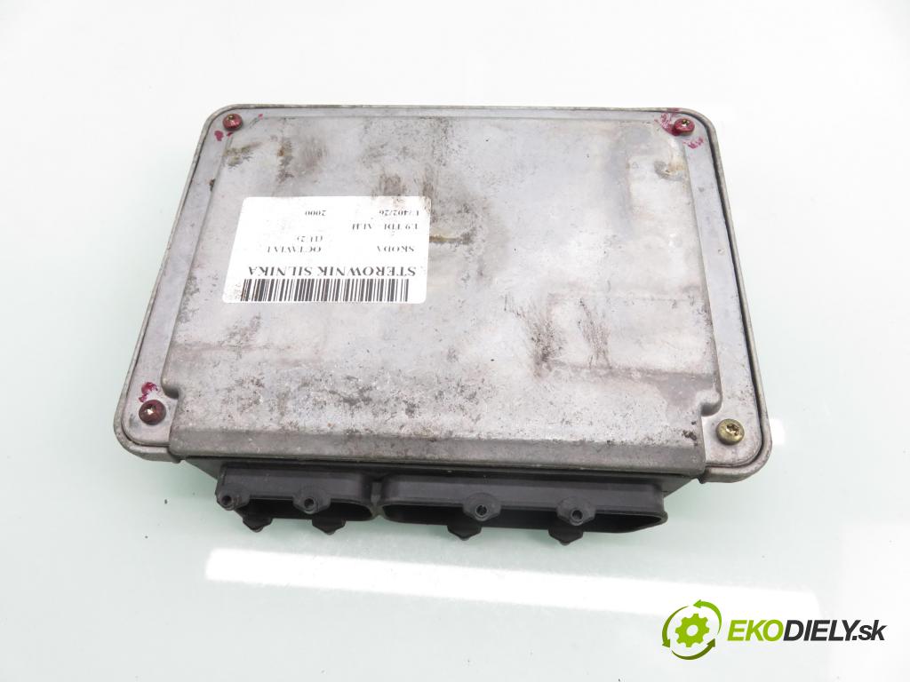 SKODA OCTAVIA I (1U2) LIFTBACK 2000 66,00 1.9 TDI - ALH 1896,00 řídící jednotka motora 038906018GN ; 0281010182