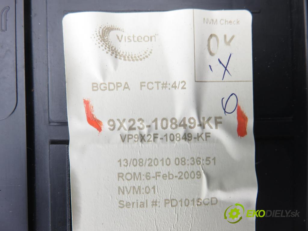 JAGUAR XF (X250) SEDAN 2010 155,00 3.0 D - AJV6D 2993,00 prístrojovka elektrický 9X2310849KF