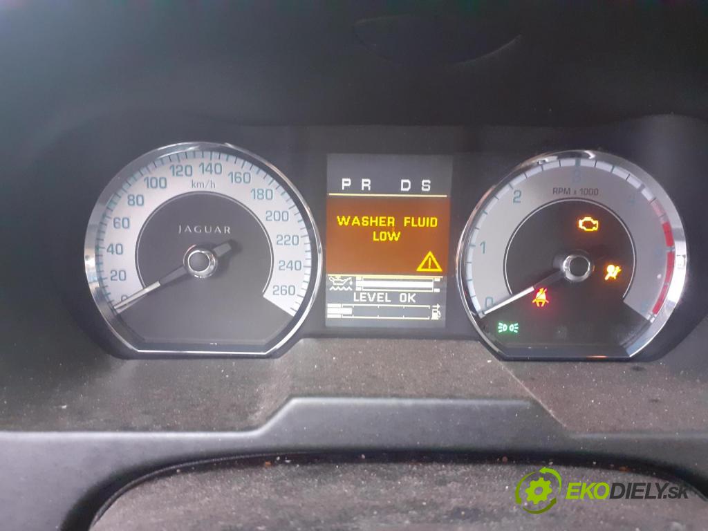 JAGUAR XF (X250) SEDAN 2010 155,00 3.0 D - AJV6D 2993,00 prístrojovka elektrický 9X2310849KF