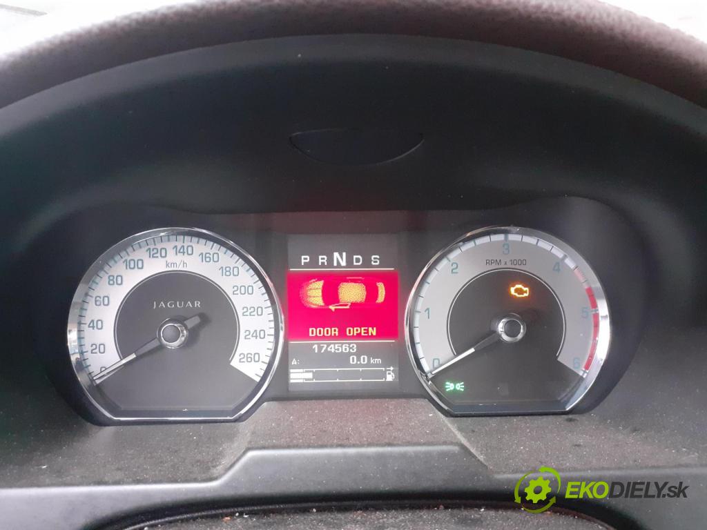 JAGUAR XF (X250) SEDAN 2010 155,00 3.0 D - AJV6D 2993,00 prístrojovka elektrický 9X2310849KF
