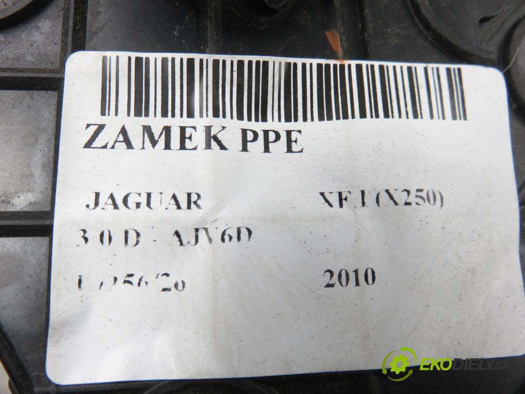 JAGUAR XF (X250) SEDAN 2010 155,00 3.0 D - AJV6D 2993,00 zámok PPE 6W8A21812AD