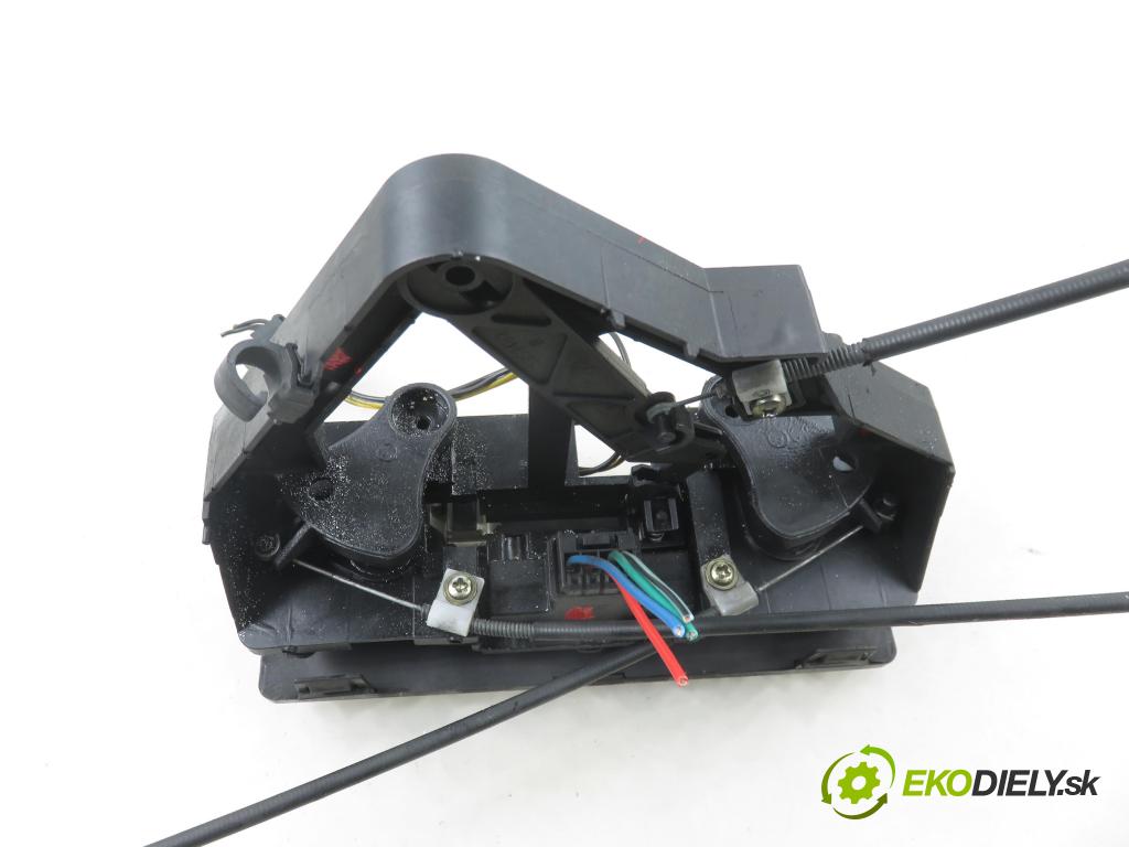 GRECAV EKE Hatchback MINICAR 2001 4,00 Lombardini LDW 502 505,00 Panel kúrenia