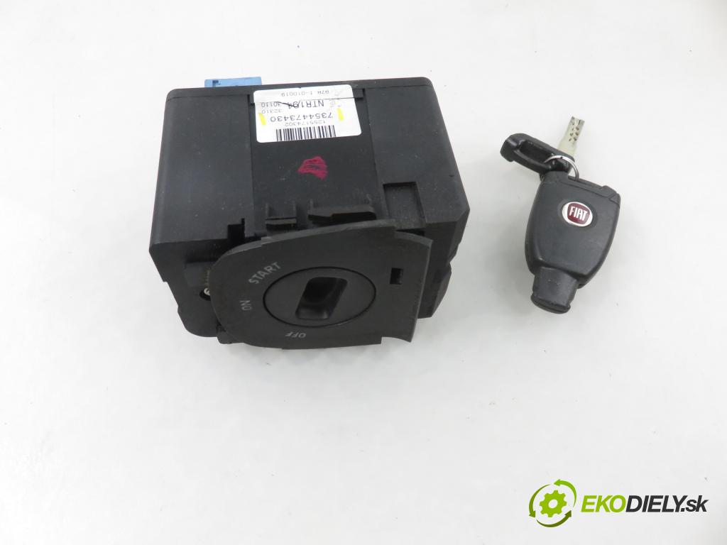 FIAT CROMA (194_) KOMBI 2010 88,00 1.9 D Multijet 120 - 939 A1.000 1910,00 spínačka 7354473430 (Spínací skříňka)