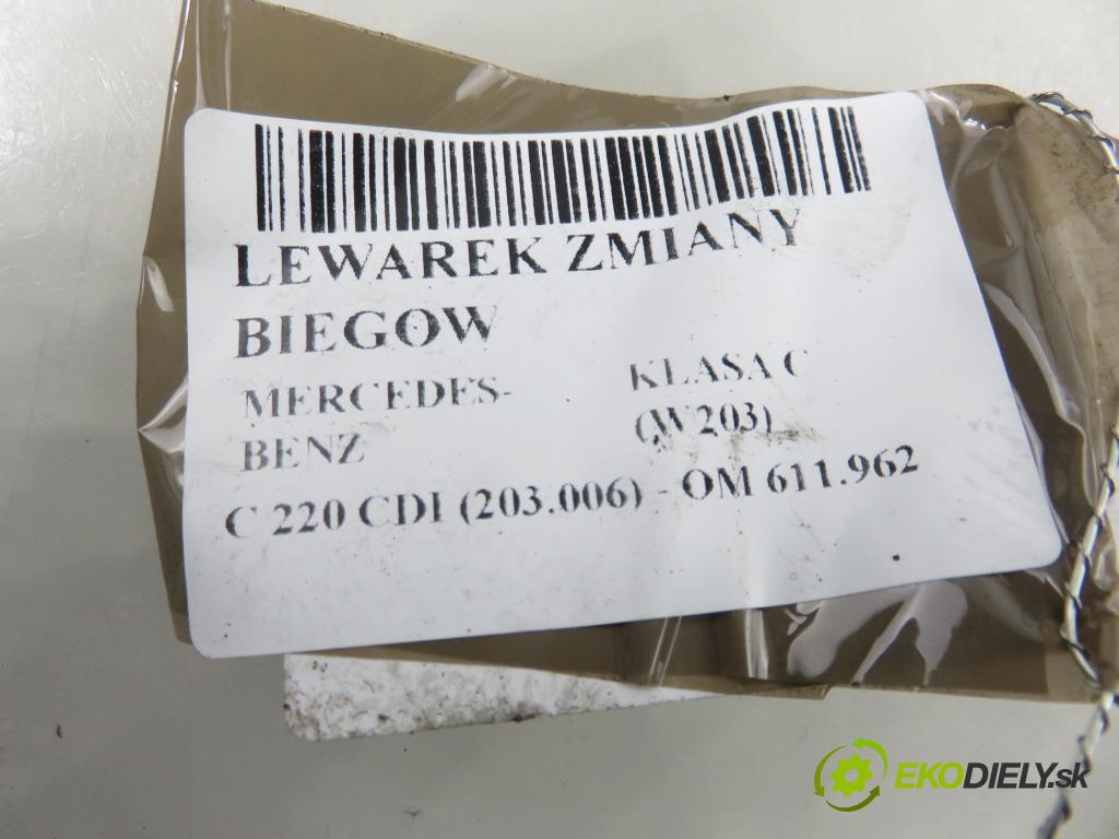 MERCEDES-BENZ KLASA C (W203) SEDAN 2001 105,00 C 220 CDI (203.006) - OM 611.962 2148,00 ZVEDÁK: 2032672524