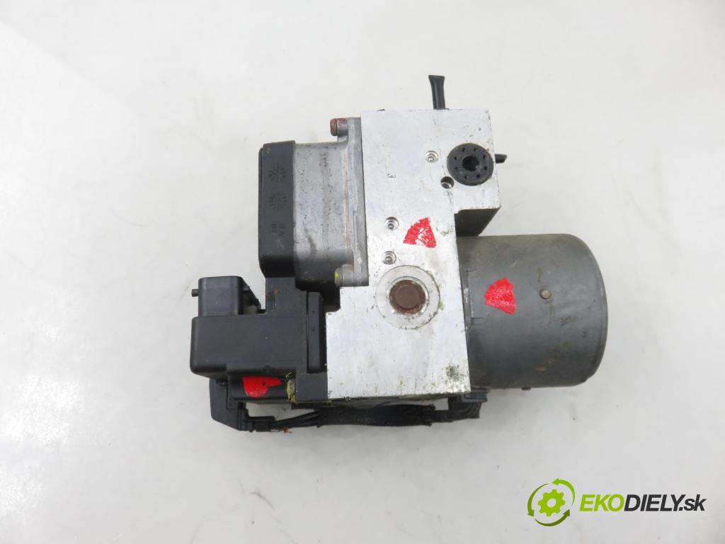 AUDI A6 Avant (4B5, C5) KOMBI 2001 85,00 1.9 TDI - AJM 1896,00 Pumpa ABS 0273004573 ; 3B0614111 (Pumpa ABS)
