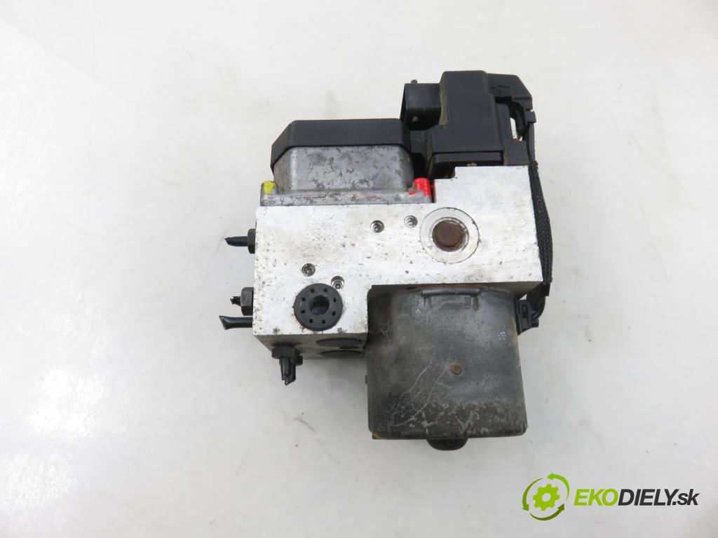 AUDI A6 Avant (4B5, C5) KOMBI 2001 85,00 1.9 TDI - AJM 1896,00 Pumpa ABS 0273004573 ; 3B0614111 (Pumpa ABS)