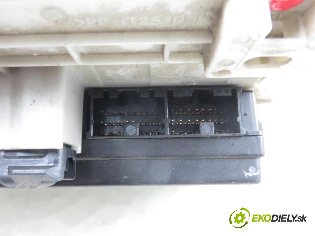 SMART FORFOUR (454) HB 2004 55,00 1.1 (454.030) - M 134.910 1124,00 MODUL BSI A4545400024 ; MN108328 ; A4548202426