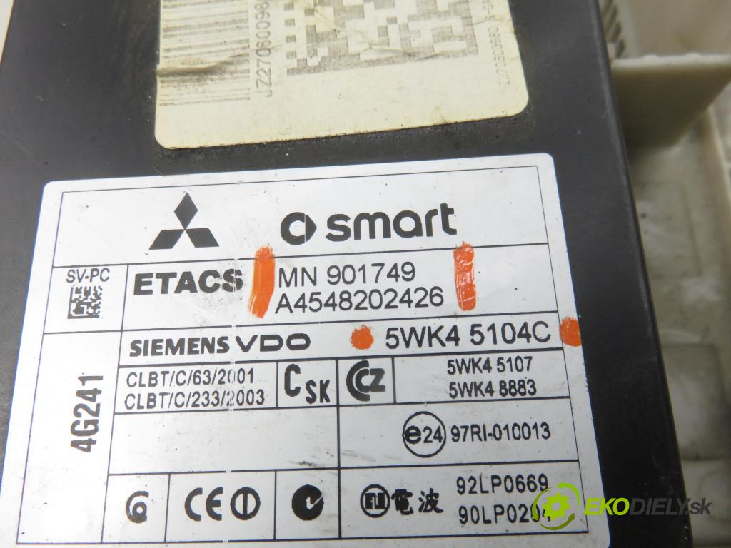 SMART FORFOUR (454) HB 2004 55,00 1.1 (454.030) - M 134.910 1124,00 MODUL BSI A4545400024 ; MN108328 ; A4548202426