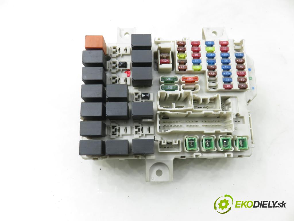 SMART FORFOUR (454) HB 2004 55,00 1.1 (454.030) - M 134.910 1124,00 MODUL BSI A4545400024 ; MN108328 ; A4548202426