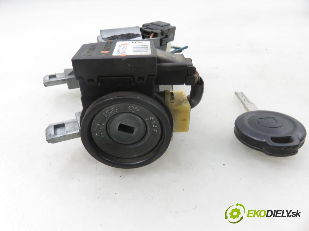 SMART FORFOUR (454) HB 2004 55,00 1.1 (454.030) - M 134.910 1124,00 spínačka MR955230 ; MR587813 ; 5WK45107 (Spínací skříňka)