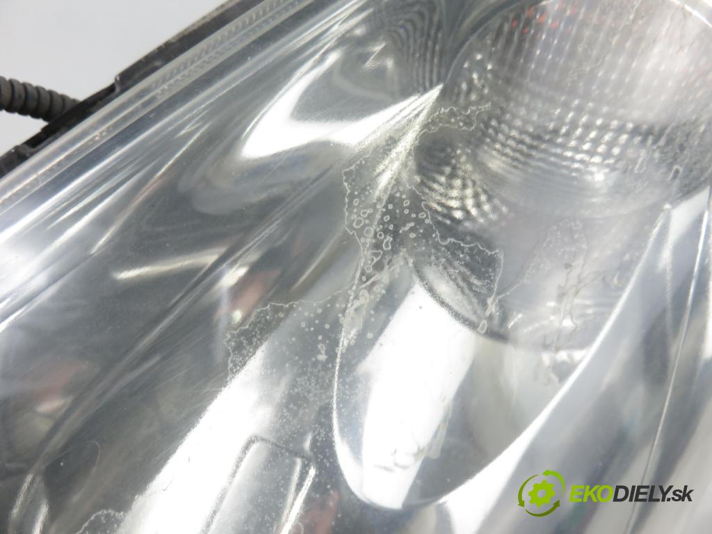 TOYOTA COROLLA Verso (ZER_, ZZE12_, R1_) MINIVAN 2005 85,00 2.0 D-4D (CUR10_) - 1CD-FTV 1995,00 světlo LP