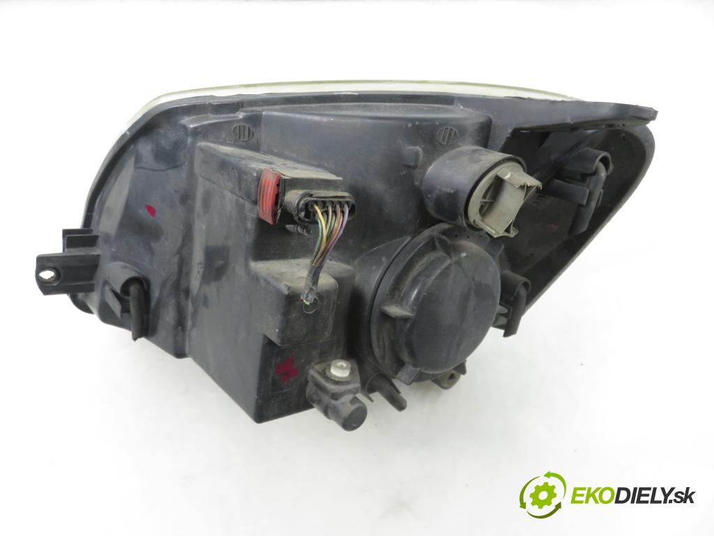 PEUGEOT PARTNER Combispace (5F) KOMBIVAN 2005 66,00 2.0 HDI - RHY (DW10TD) 1997,00 Svetlo PP