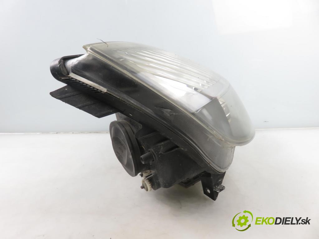 RENAULT GRAND SCENIC II (JM0/1_) MINIVAN 2004 88,00 1.9 dCi (JM0G, JM12, JM1G, JM2C) - F9Q 812 1870,00 Svetlo PP