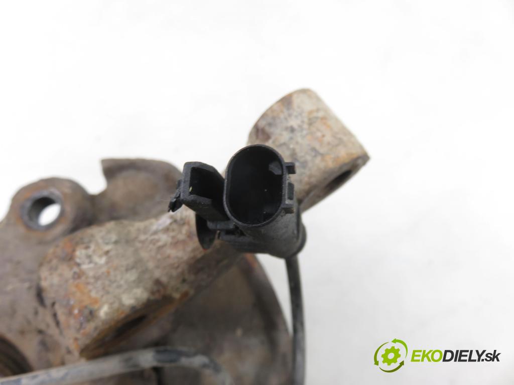 SMART FORFOUR (454) HB 2004 55,00 1.1 (454.030) - M 134.910 1124,00 náboj PP ABS
