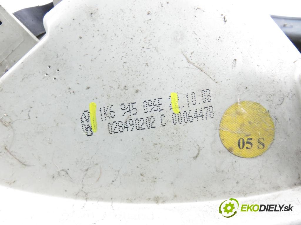 VW GOLF V (1K1) HB 2006 77,00 1.9 TDI PD 105 - BKC 1896,00 Svetlo pravé zadné 1K6945096E