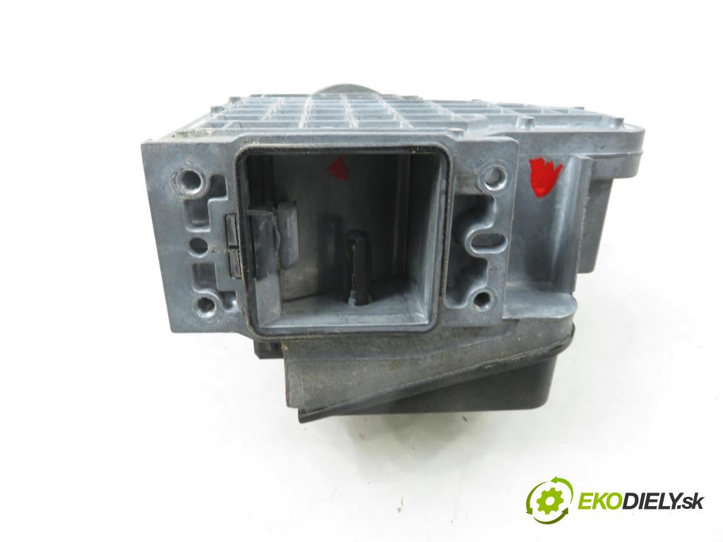 SEAT TOLEDO I (1L) LIFTBACK 1994 85,00 2.0 i - 2E 1984,00 váha vzduchu vzduchu 0280202130 ; 037906301C