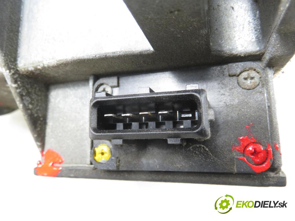SEAT TOLEDO I (1L) LIFTBACK 1994 85,00 2.0 i - 2E 1984,00 váha vzduchu vzduchu 0280202130 ; 037906301C