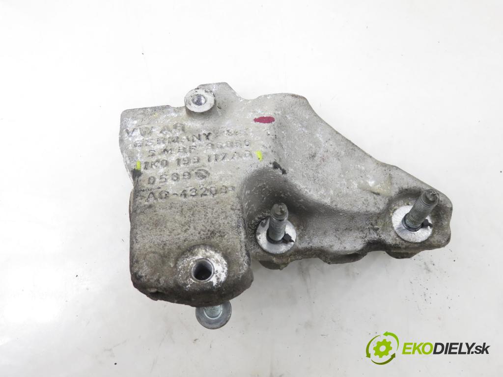 SEAT ALTEA (5P1) MINIVAN 2004 77,00 1.9 TDI - BJB 1896,00 uchycení převodovky 1K0199117AG