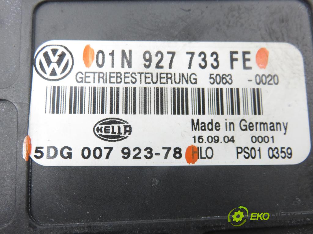 VW PASSAT B5.5 Variant (3B6) KOMBI 2004 74,00 1.9 TDI - AVB 1896,00 Riadiaca jednotka prevodovky 01N927733FE ; 5DG00792378