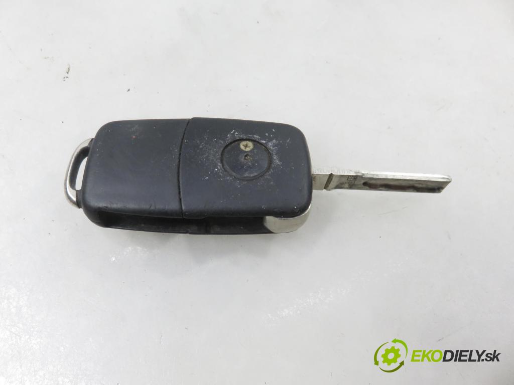VW PASSAT B5.5 Variant (3B6) KOMBI 2004 74,00 1.9 TDI - AVB 1896,00 spínačka 4B0905851P (Spínací skříňka)