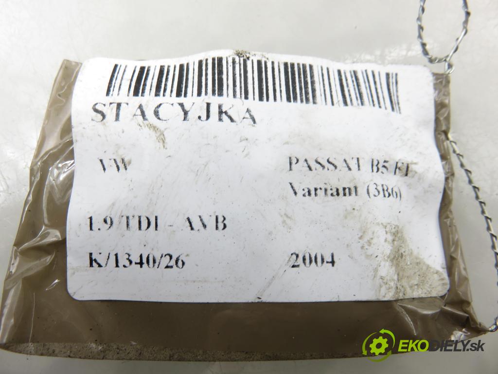 VW PASSAT B5.5 Variant (3B6) KOMBI 2004 74,00 1.9 TDI - AVB 1896,00 spínačka 4B0905851P (Spínací skříňka)