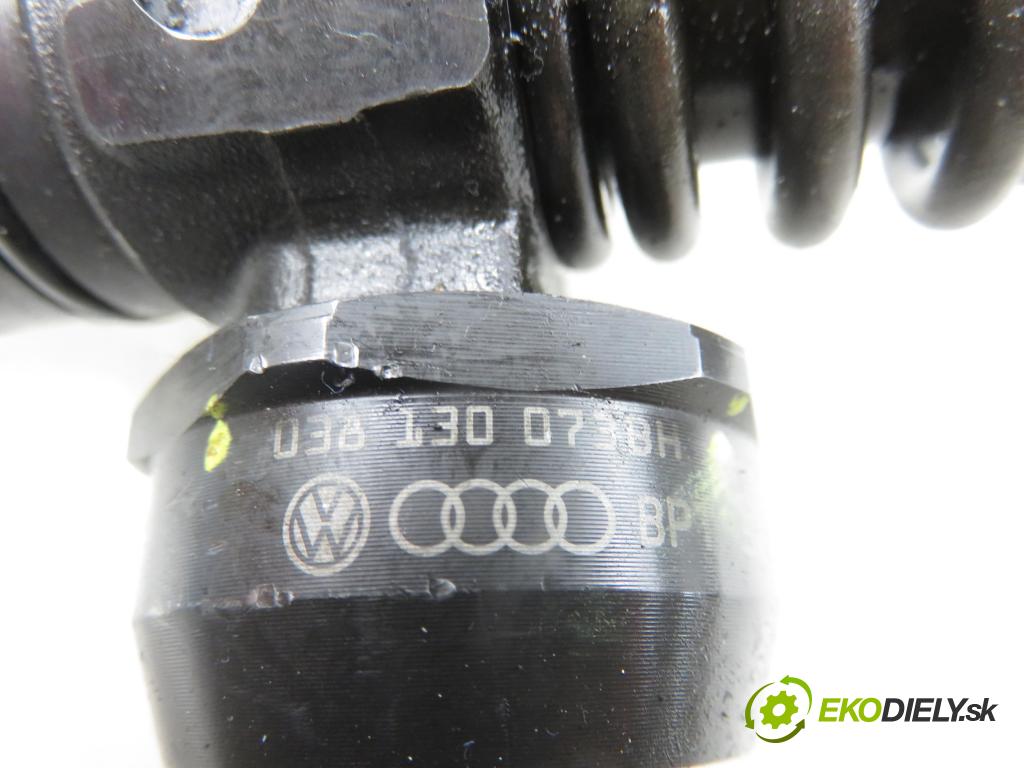 AUDI A4 (8EC, B7) SEDAN 2005 85,00 1.9 TDI - BKE 1896,00 Vstrekovač 038130073BH ; 0414720230 (Vstrekovač paliva)