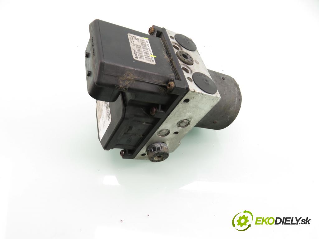 VW PASSAT B5.5 Variant (3B6) KOMBI 2004 100,00 2.0 TDI - BGW 1968,00 Pumpa ABS 0265950055 ; 4B0614517G ; 0265225124 (Pumpa ABS)