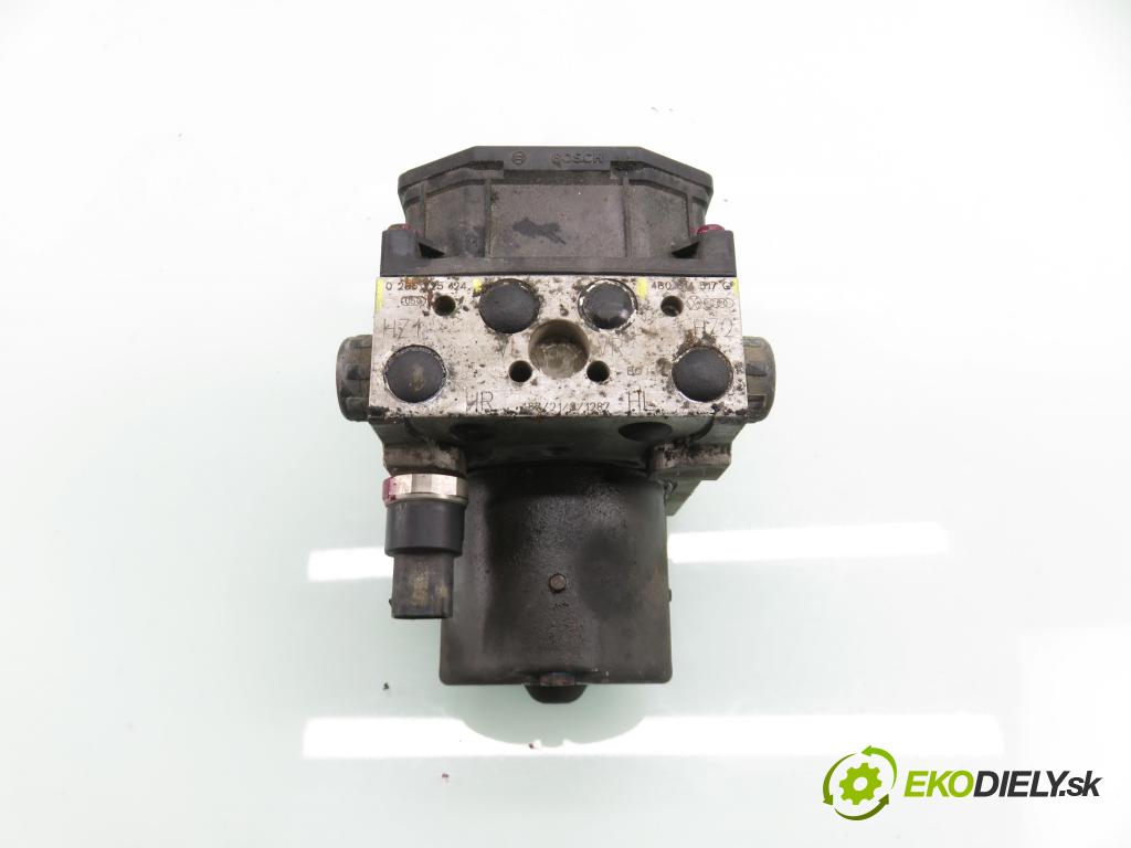 VW PASSAT B5.5 Variant (3B6) KOMBI 2004 100,00 2.0 TDI - BGW 1968,00 Pumpa ABS 0265950055 ; 4B0614517G ; 0265225124 (Pumpa ABS)