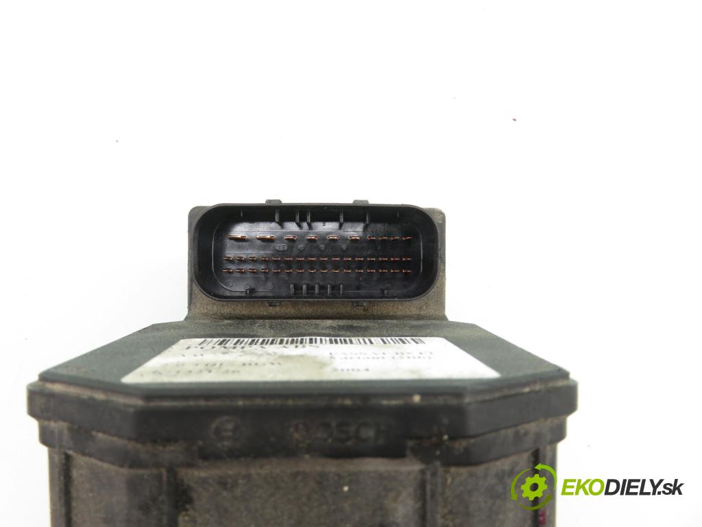 VW PASSAT B5.5 Variant (3B6) KOMBI 2004 100,00 2.0 TDI - BGW 1968,00 Pumpa ABS 0265950055 ; 4B0614517G ; 0265225124 (Pumpa ABS)