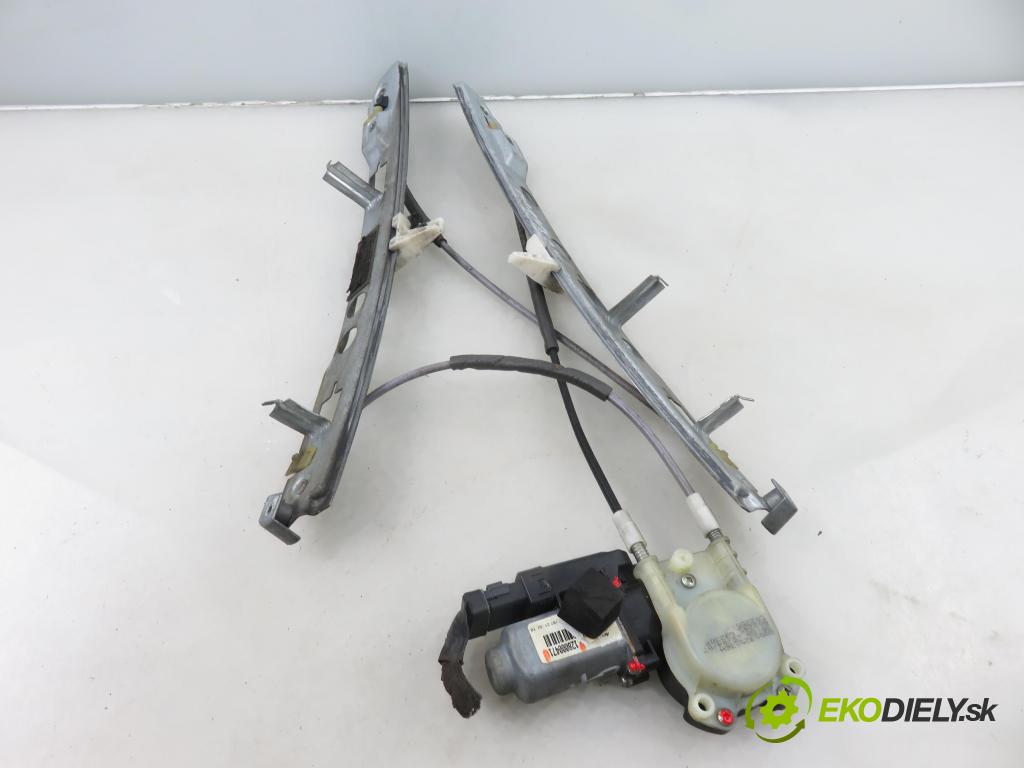 RENAULT MEGANE II (BM0/1_, CM0/1_) HB 2007 82,00 1.6 16V - K4M 812 1598,00 Mechanizmus okien 128000471