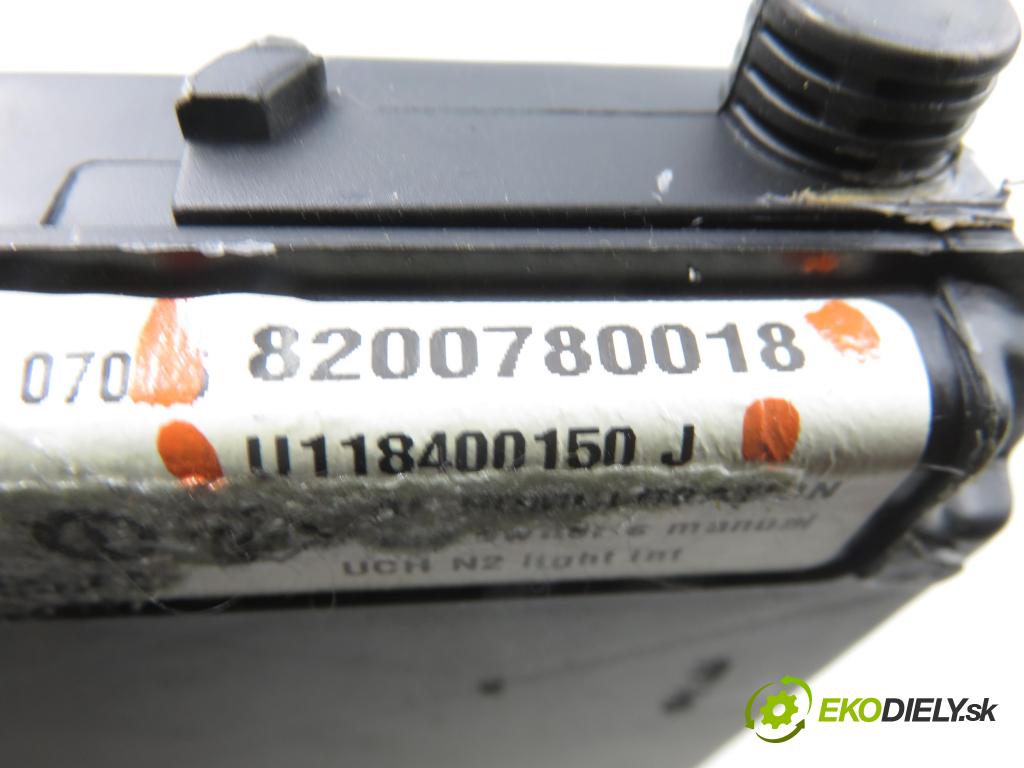 RENAULT MEGANE II (BM0/1_, CM0/1_) HB 2007 82,00 1.6 16V - K4M 812 1598,00 MODUL UCH-2 8200780018 ; U118400150J