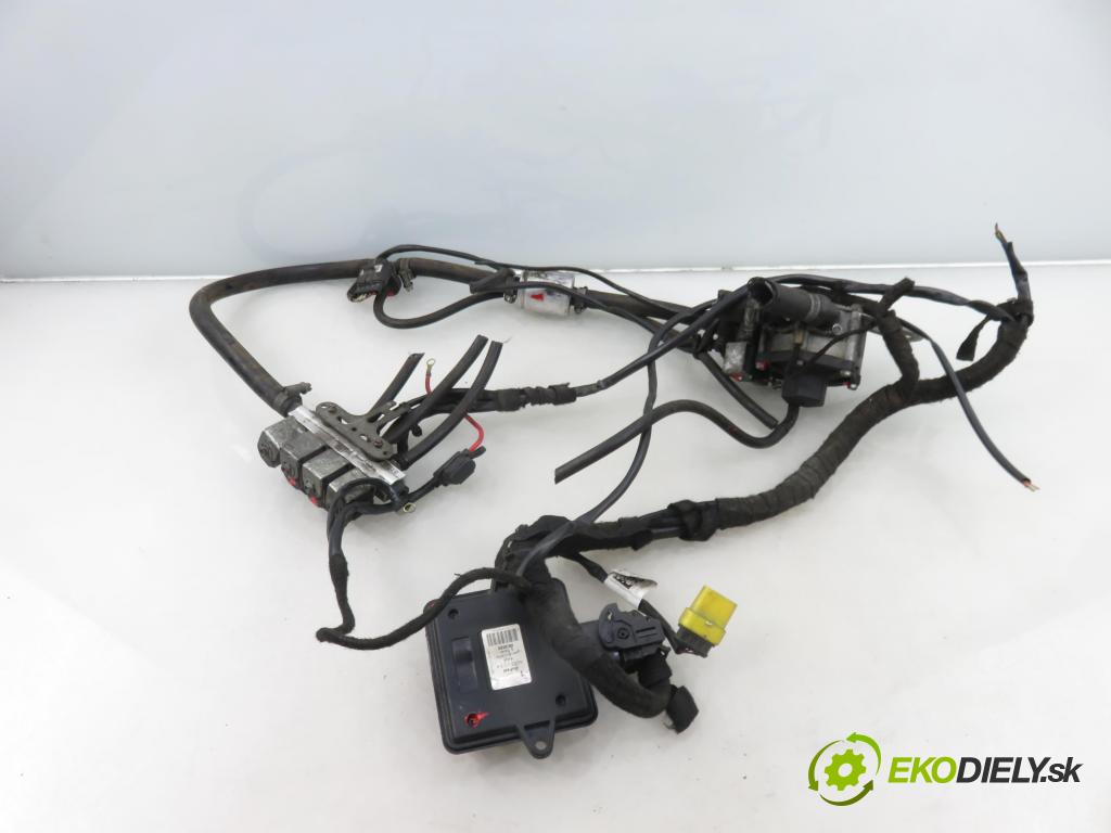 RENAULT MEGANE II (BM0/1_, CM0/1_) HB 2007 82,00 1.6 16V - K4M 812 1598,00 INSTALACE: LPG komplentní 67R017009 ; 67R010973 ; 67R016865