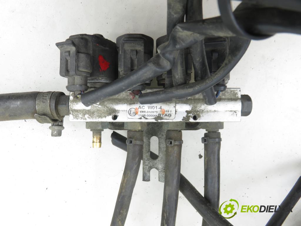 RENAULT MEGANE II (BM0/1_, CM0/1_) HB 2007 82,00 1.6 16V - K4M 812 1598,00 INSTALACE: LPG komplentní 67R017009 ; 67R010973 ; 67R016865