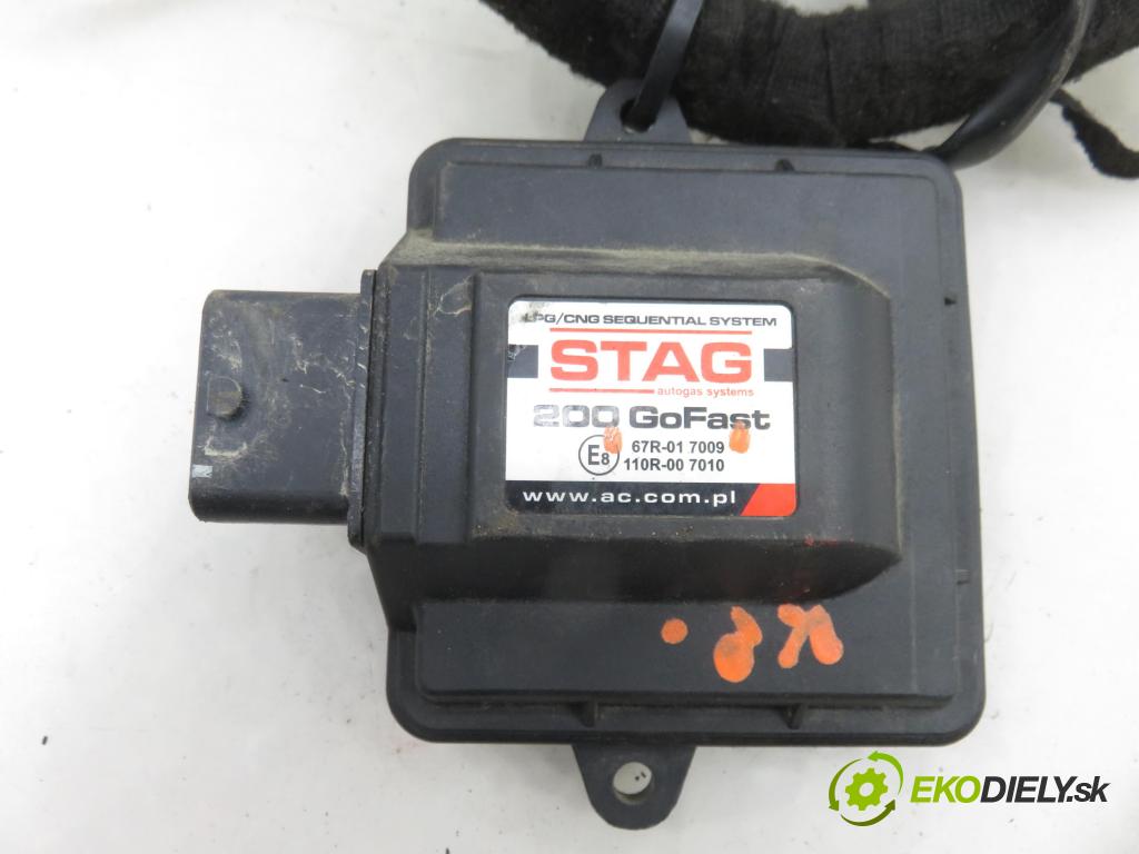 RENAULT MEGANE II (BM0/1_, CM0/1_) HB 2007 82,00 1.6 16V - K4M 812 1598,00 INSTALACE: LPG komplentní 67R017009 ; 67R010973 ; 67R016865
