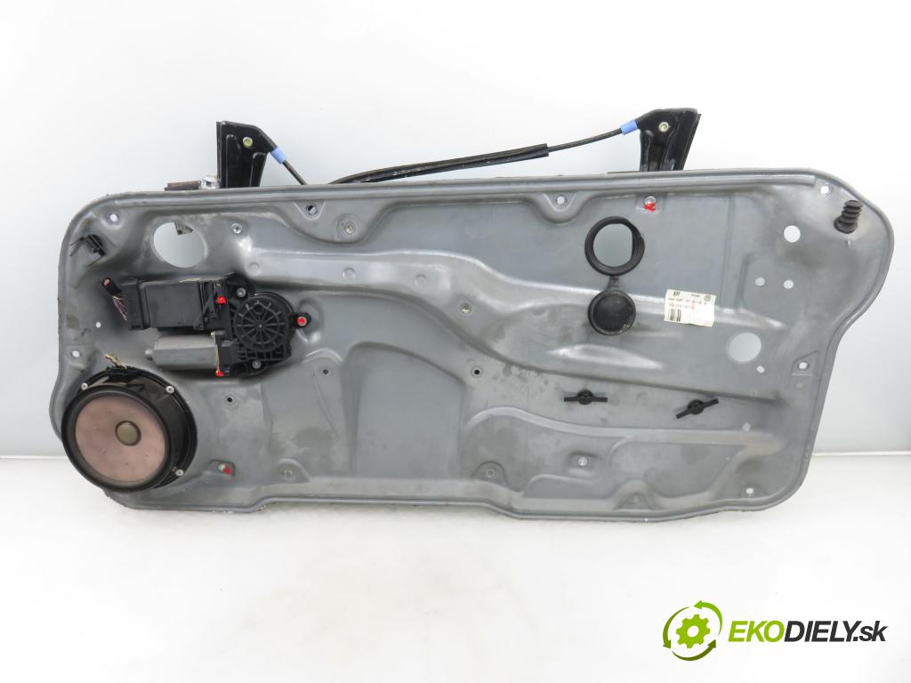 VW GOLF IV (1J1) HB 1998 55,00 1.4 16V - AHW 1390,00 mechanismus oken PPE 3D 1J3837462D