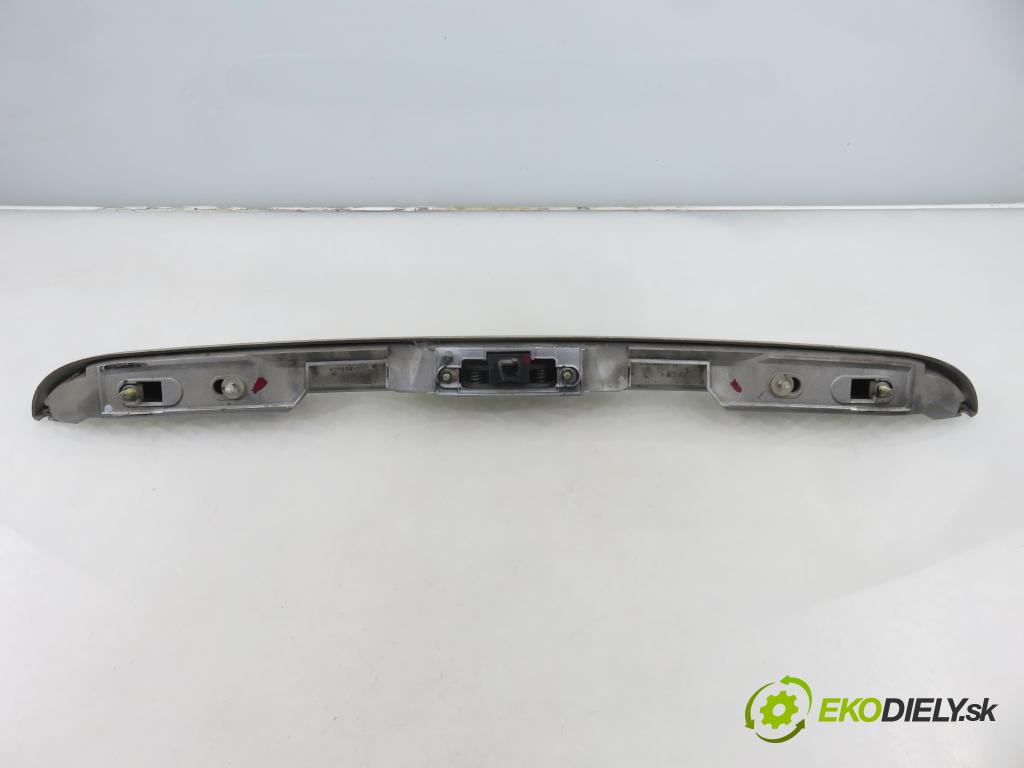 CITROEN XSARA PICASSO (N68) MINIVAN 2002 85,00 1.8 16V - 6FZ (EW7J4) 1749,00 zadní část - čelo dveří kufr 9635595877 ; 9635595877F