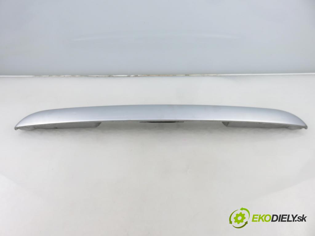 CITROEN XSARA PICASSO (N68) MINIVAN 2002 85,00 1.8 16V - 6FZ (EW7J4) 1749,00 zadní část - čelo dveří kufr 9635595877 ; 9635595877F