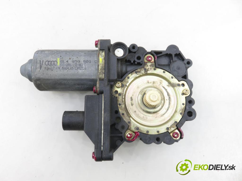 AUDI A3 (8L1) HB 2002 92,00 1.8 - APG 1781,00 motorek sťahovaní oken LP 8L4959801C