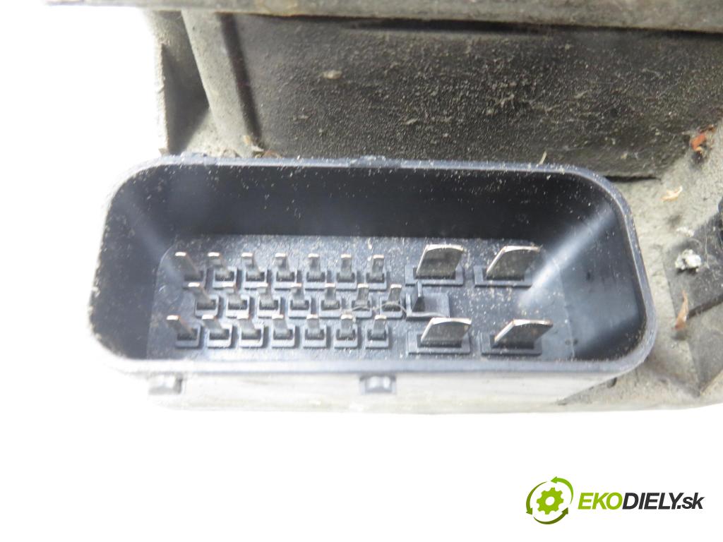 AUDI A3 (8L1) HB 1999 92,00 1.8 - AGN 1781,00 Pumpa ABS 10094903413 ; 1J0907379H ; 10020401434 (Pumpa ABS)