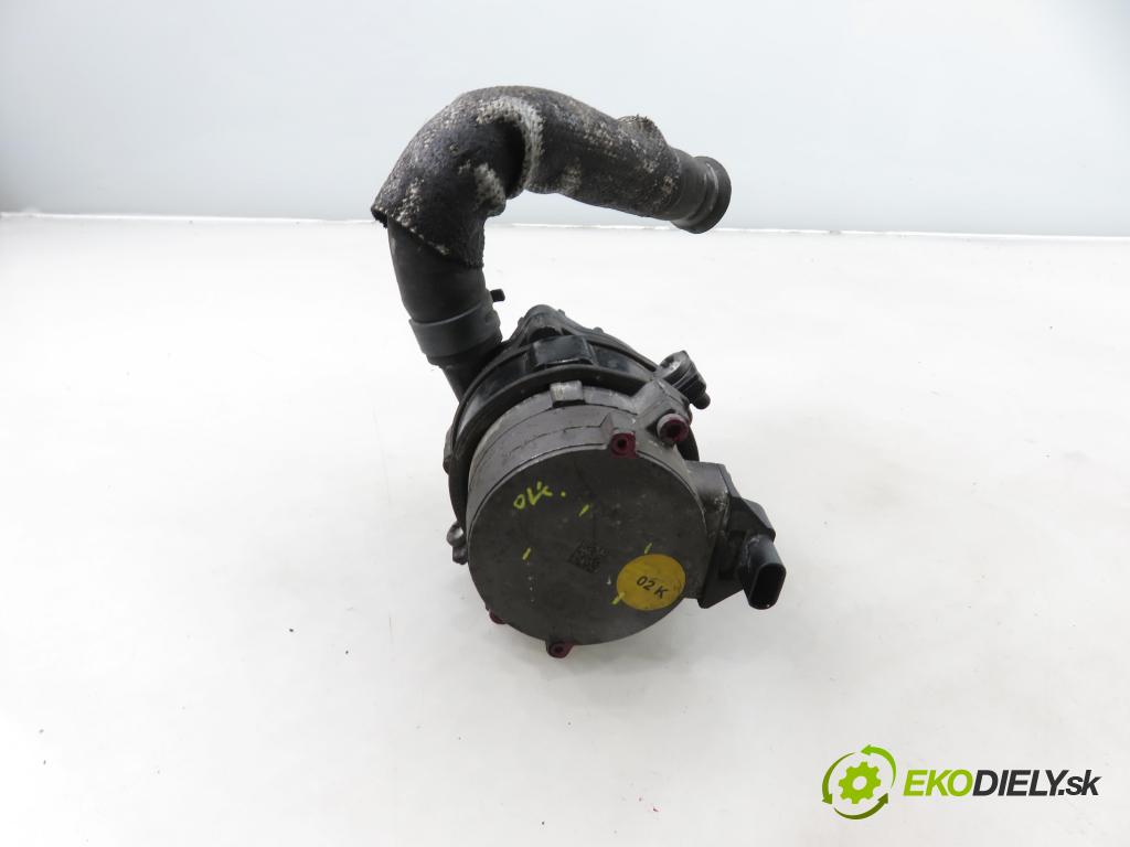 VW TOUAREG (7P5) SUV 2010 245,00 3.0 V6 TSI Hybrid - CGEA 2995,00 Pumpa vody elektrická 7P0965567 ; 701360310