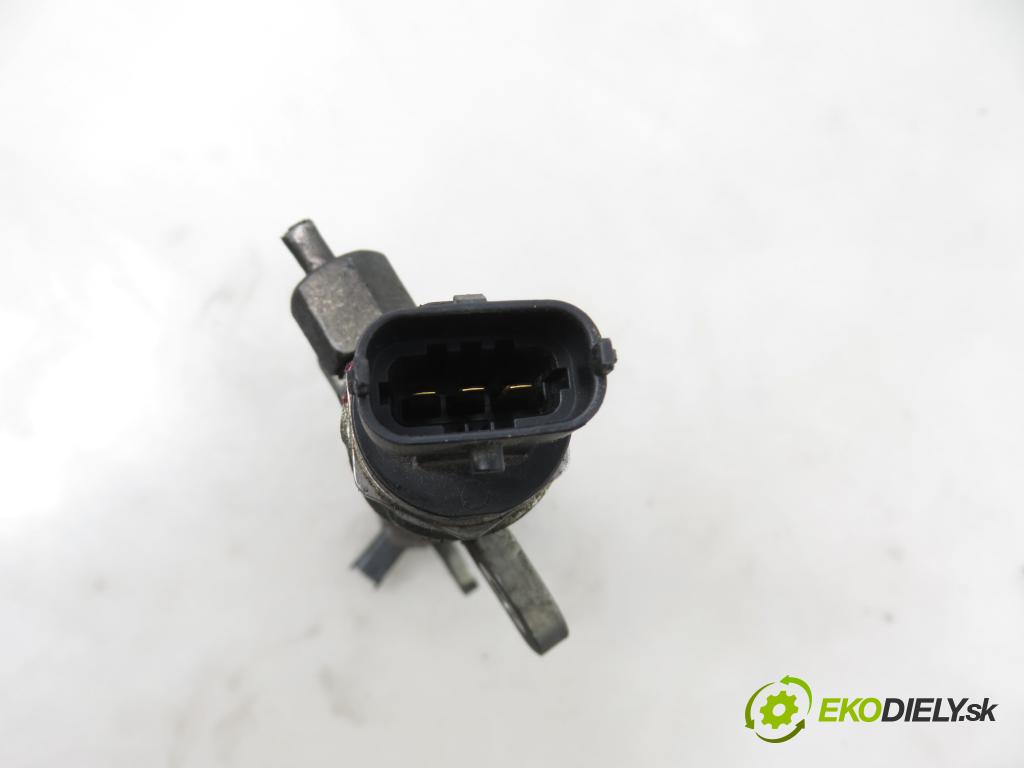 FIAT GRANDE PUNTO (199_) HB 2007 55,00 1.3 D Multijet - 199 A2.000 1248,00 lišta vstřikovací 55211906 ; 0445214086 ; 0281002507 (Vstřikovací lišta)