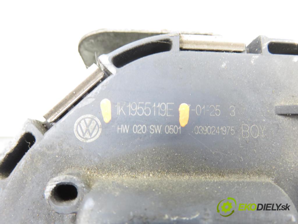 VW GOLF V (1K1) HB 2007 77,00 1.9 TDI - BLS 1896,00 MECHANISMUS/ motorek stěračů 1397220501 ; 1K1955119E ; 1K1955023G