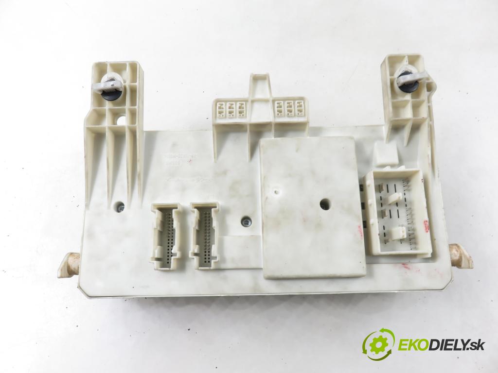 MAZDA 3 (BK) HB 2004 77,00 1.6 - B6ZE 1598,00 MODUL BSI BP4K66730C