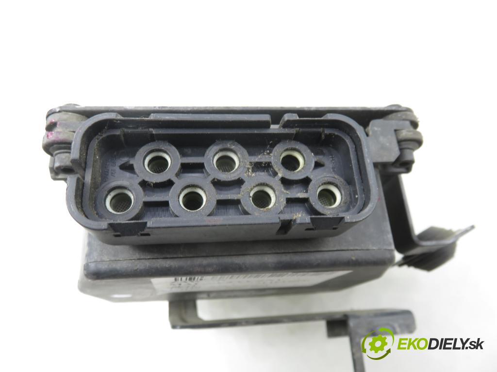 SEAT ALTEA (5P1) MINIVAN 2004 77,00 1.9 TDI PD 105 - BJB 1896,00 VENTIL magnetický 6Q0906625